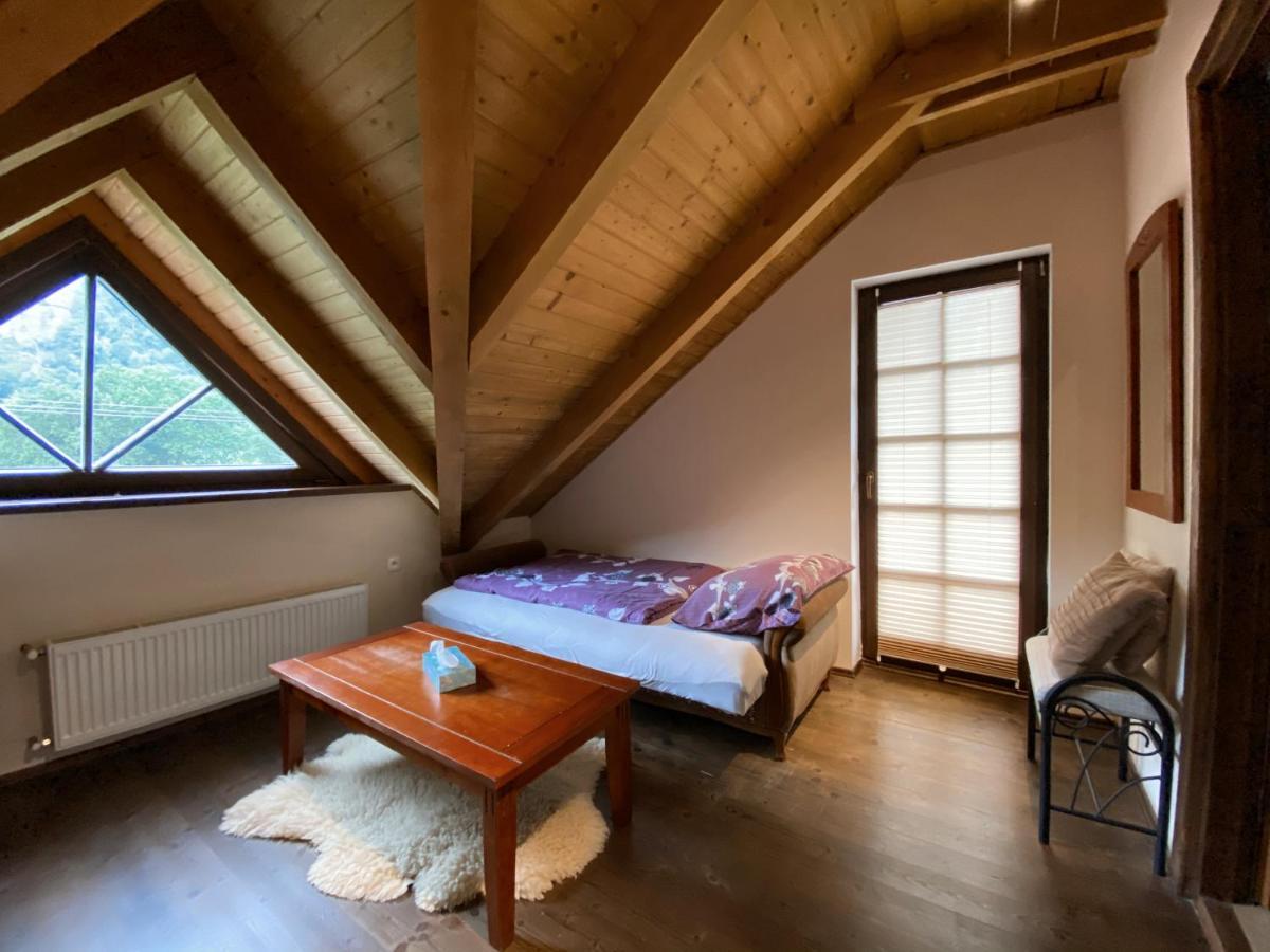 Villa Koliba U Rytiera Zvolen Exterior foto